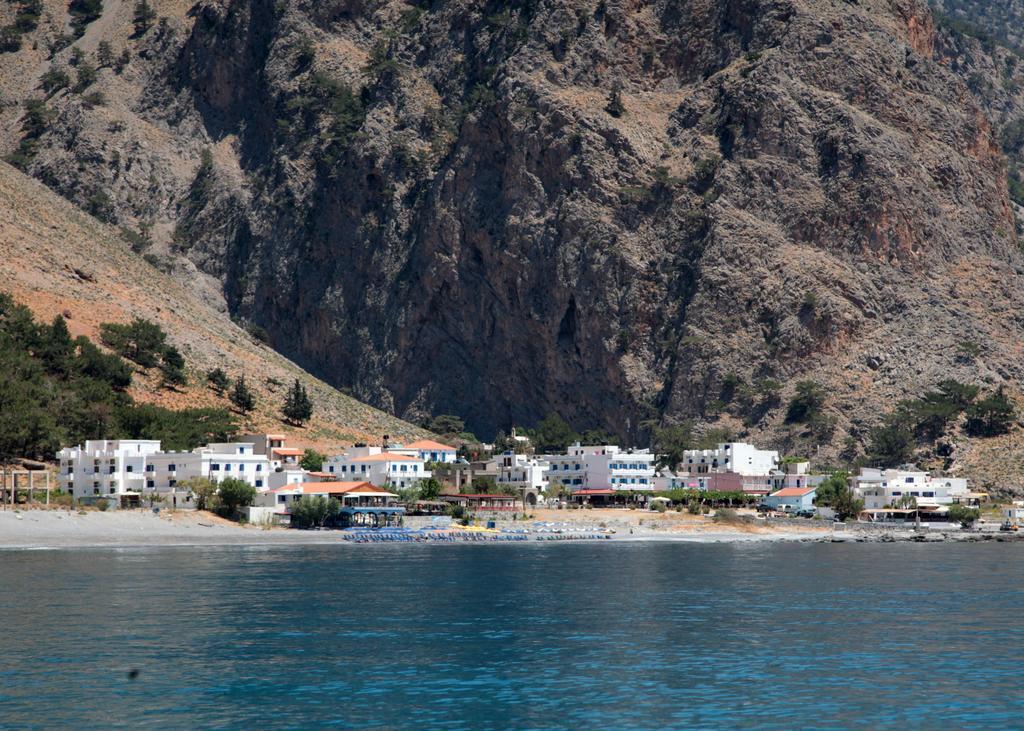 Paralia Guest House Agia Ruméli Exterior foto