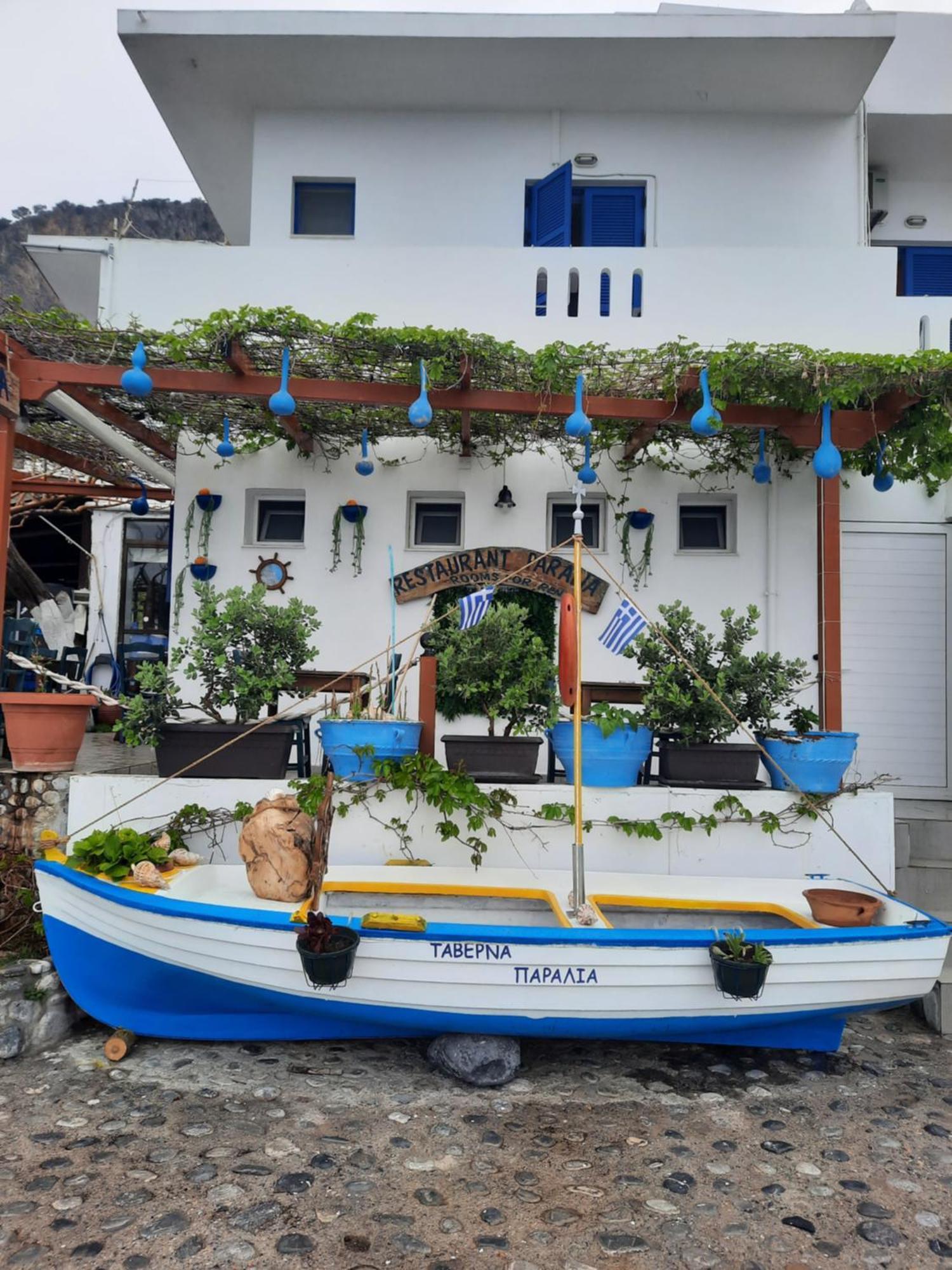 Paralia Guest House Agia Ruméli Exterior foto