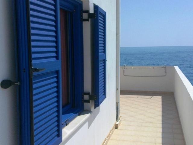 Paralia Guest House Agia Ruméli Exterior foto
