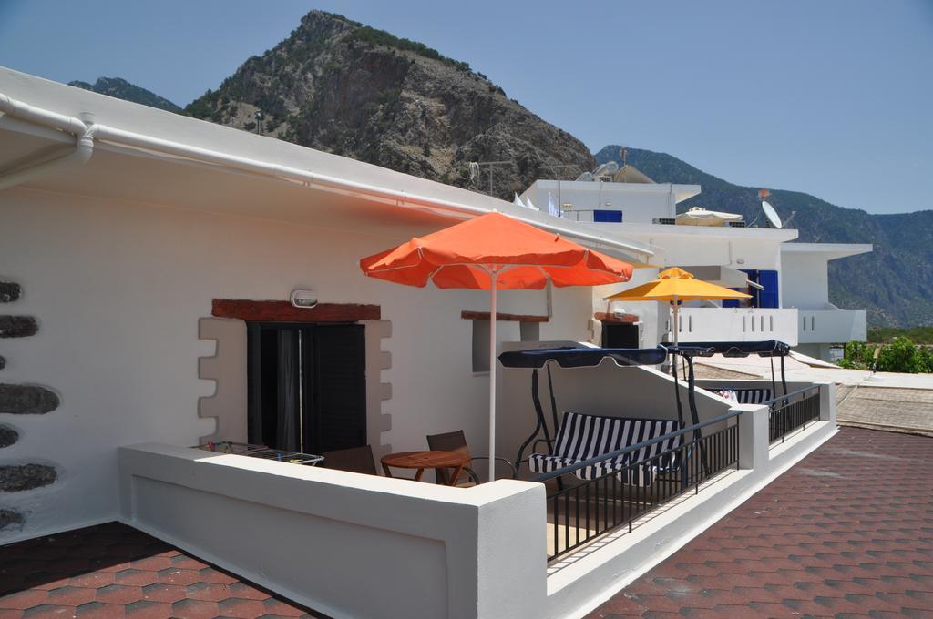 Paralia Guest House Agia Ruméli Quarto foto