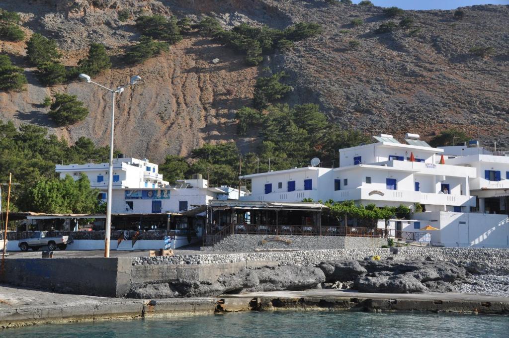 Paralia Guest House Agia Ruméli Exterior foto
