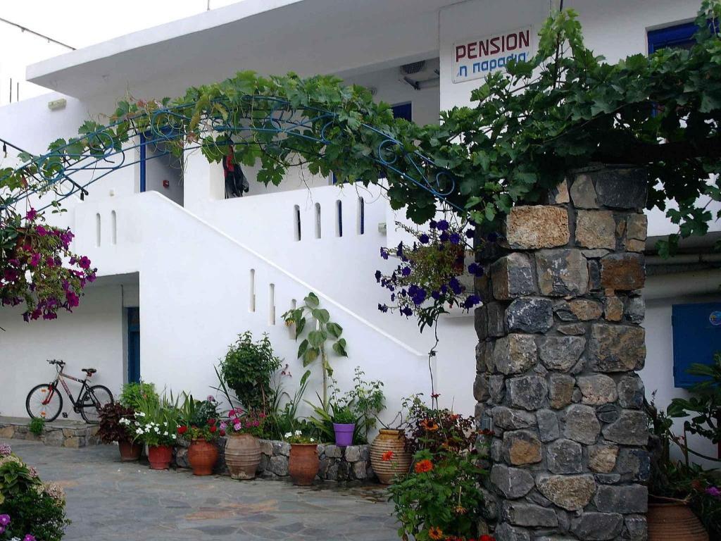 Paralia Guest House Agia Ruméli Exterior foto